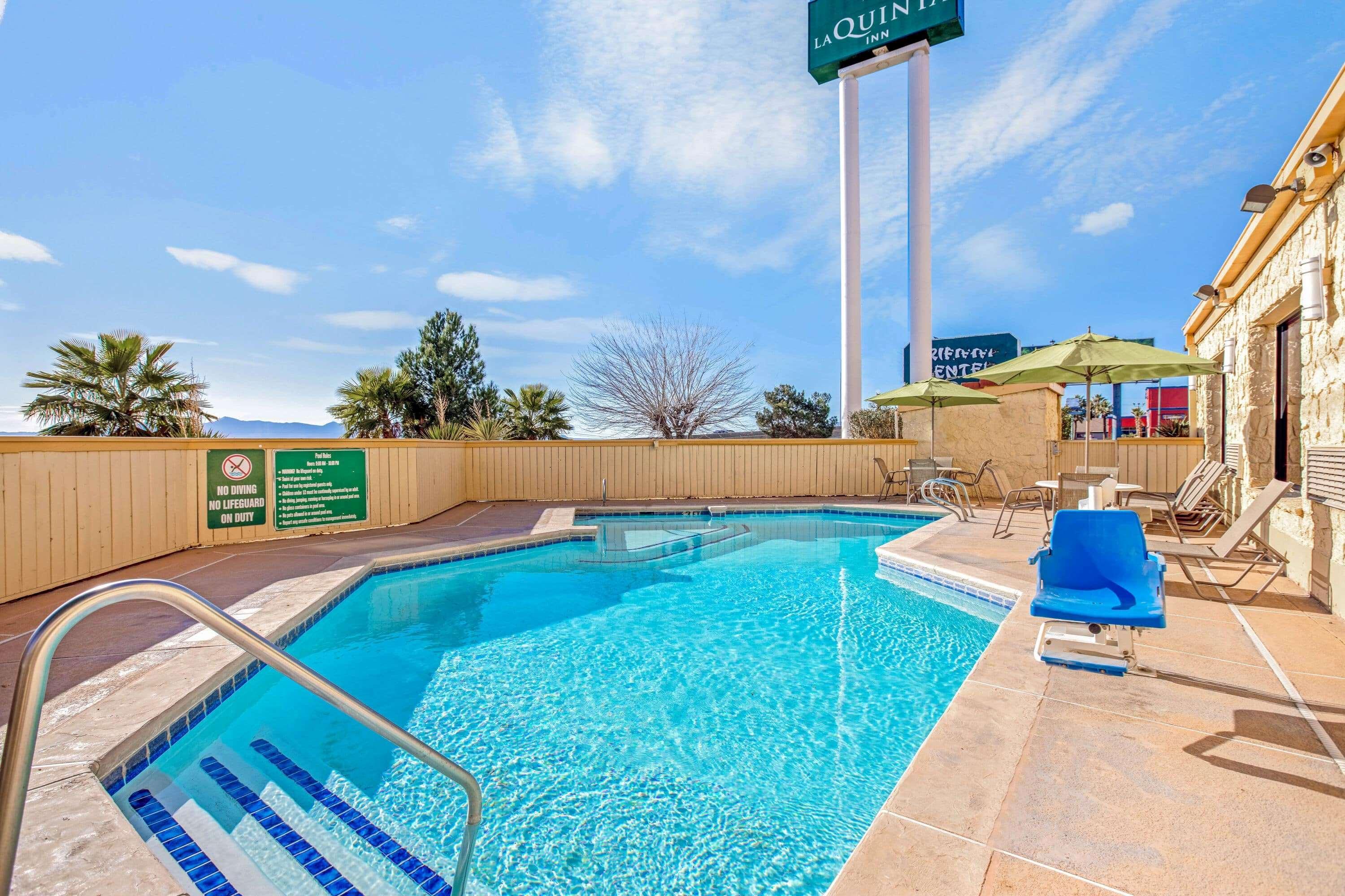 La Quinta Inn By Wyndham El Paso Cielo Vista Kültér fotó